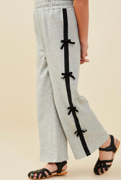 Bow Trim Side Stripe Set | Gray