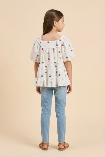 Embroidered Puff Sleeve Top
