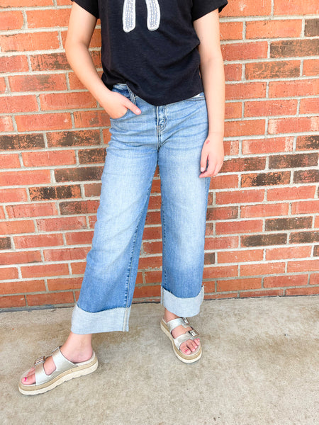 High Rise Crop Wide Leg Jeans | Medium Wash