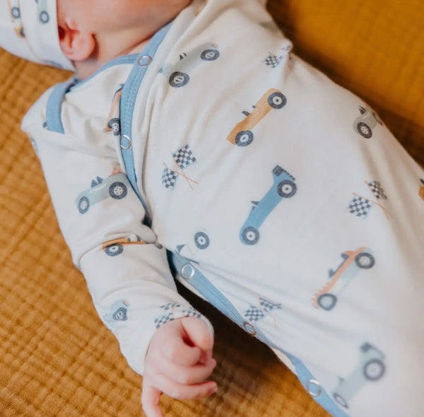 Newborn Knotted Gown | Speedster