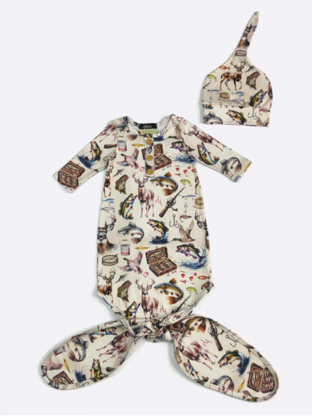 Hunt & Fish Baby Knotted Gown w/ Hat