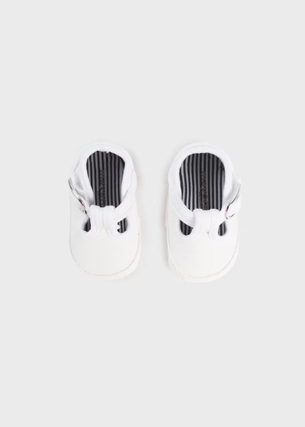 Infant Canvas Shoes | White
