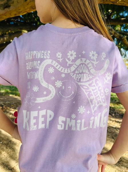 Keep Smiling Graphic Tee | Lavender Frost