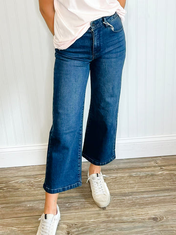 Tractr High-Rise Wide Leg Jeans