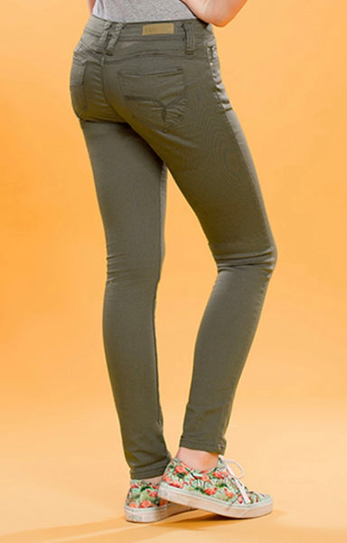 WannaBettaFit Twill Skinny Pant-Pine